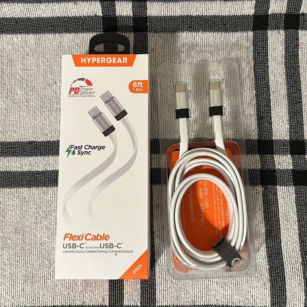 Hypergear Fkexi Cable USB-C to USB-C 6 Ft. Cable